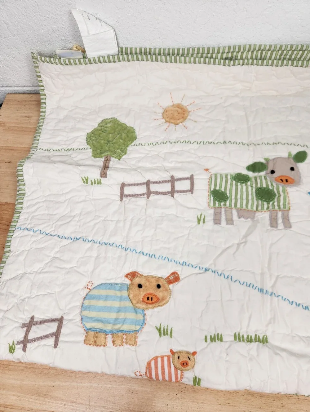 Pottery Barn Kids Farmyard Friends Crib/ Toddler Quilt 50x36 NOS Animals Farm